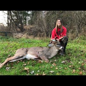 Meet your Posher, Emily